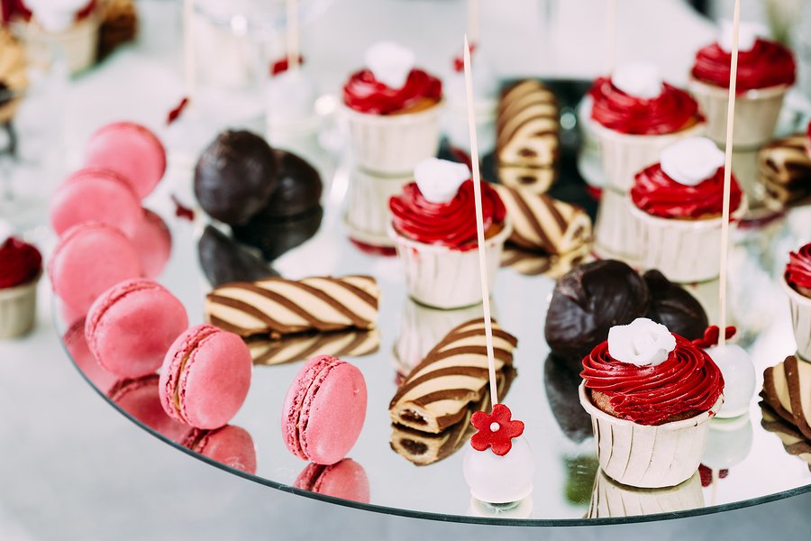 ZipHubDeals's tweet photo. Want to push that upcoming 4th of July party to the top? Try out The Cookie Bar! Get 10% off through ZipHub: https://t.co/5yAFIYNLXh https://t.co/UZWI4rLWiF