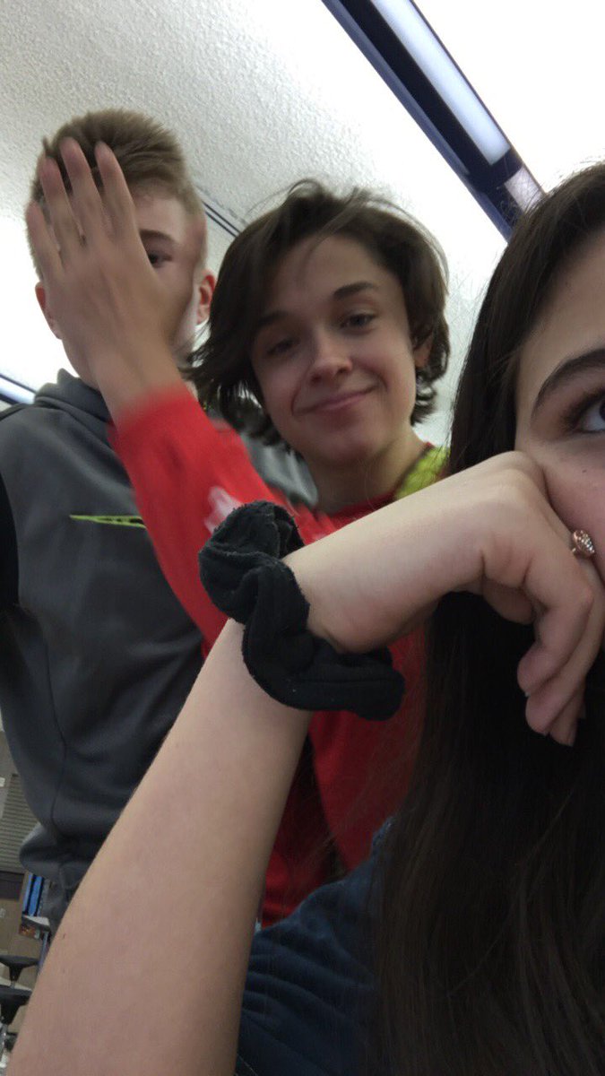 AddiBahnsen's tweet photo. h15bd!! thanks for always making me laugh and letting me slap u! i hope your day is filled with pretty gals, c u tonight😌💘🏅😄🎉🎂#trackboy! https://t.co/X5XDXaTT6k