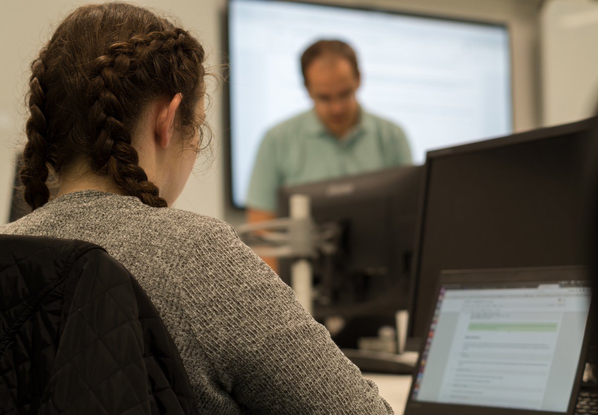 Courses on #IPython and #Jupyter, #Pandas, and Intel Knights Landing #knl continue on day 3 of #NGCMSummerAcademy