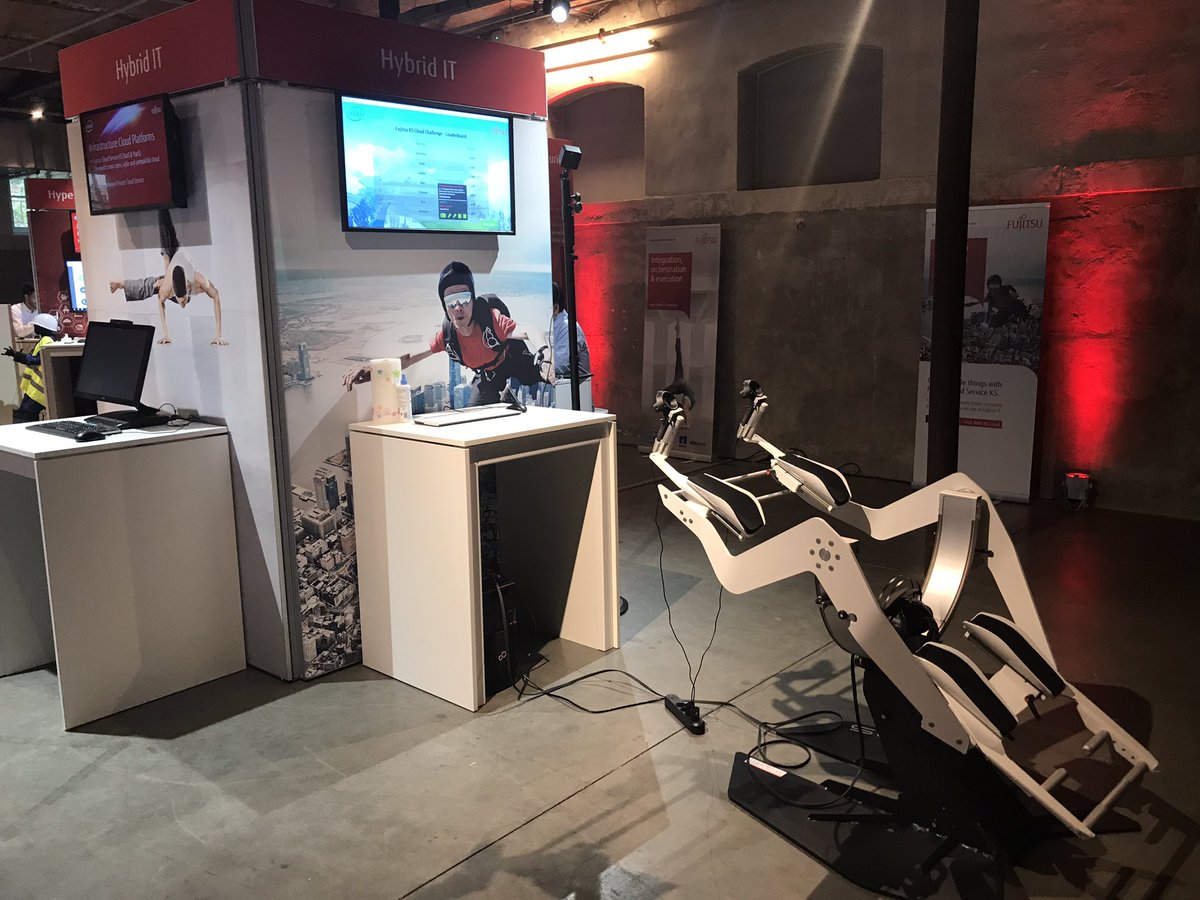 Mathieu FRANCOIS (@_matfrancois_) on Twitter photo Preview, les portes du Fujitsu Store avec sa cabine d'essayage connectée ouvrent demain <a href="/104paris/">CENTQUATRE-PARIS</a> #FujitsuWorldTour #Digital #Retail #AI Preview, les portes du Fujitsu Store avec sa cabine d'essayage connectée ouvrent demain <a href="/104paris/">CENTQUATRE-PARIS</a> #FujitsuWorldTour #Digital #Retail #AI