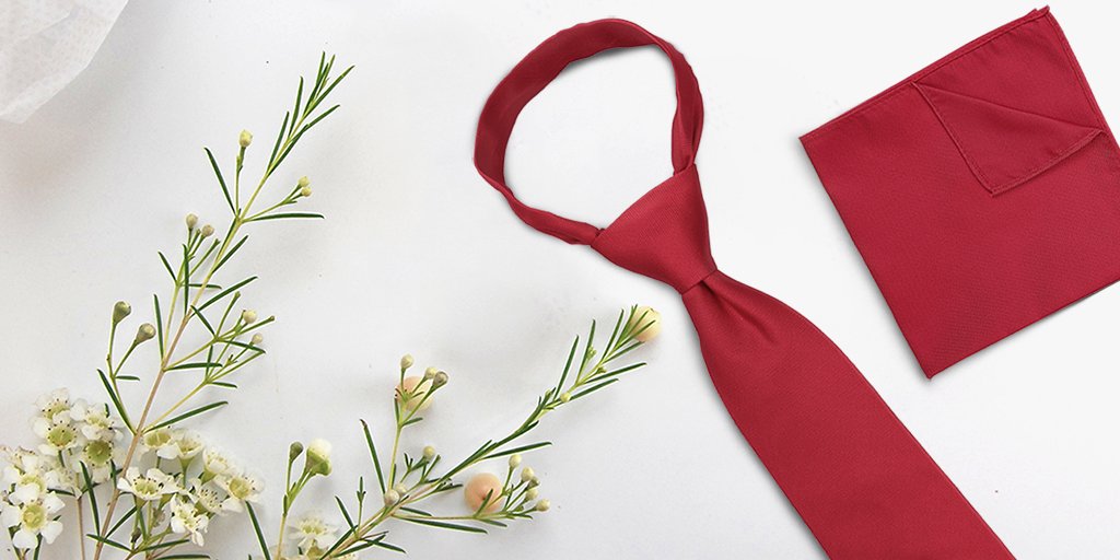 jamesalexties's tweet photo. Welcoming summer season in bright colours with this Panama Silk Tie set in Strawberry Red #mensfashion #mensstyle #dapper #tiesuk #menswear https://t.co/l63Gc0IjLD