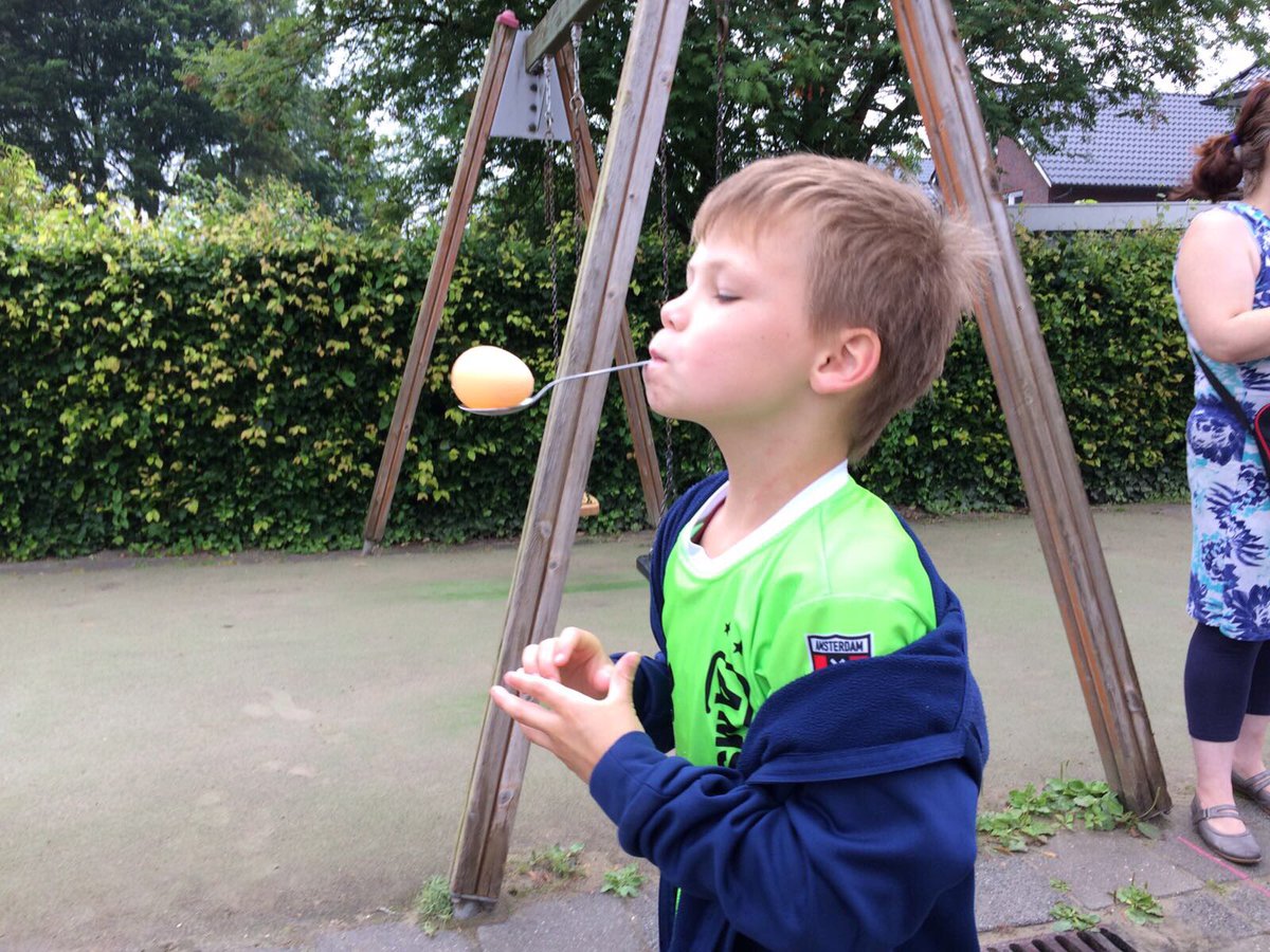 t_Koppel's tweet photo. Sportdag groep 1-4!🏃⛹🏻🏐⚽️🌦 https://t.co/TJOmFoDTib