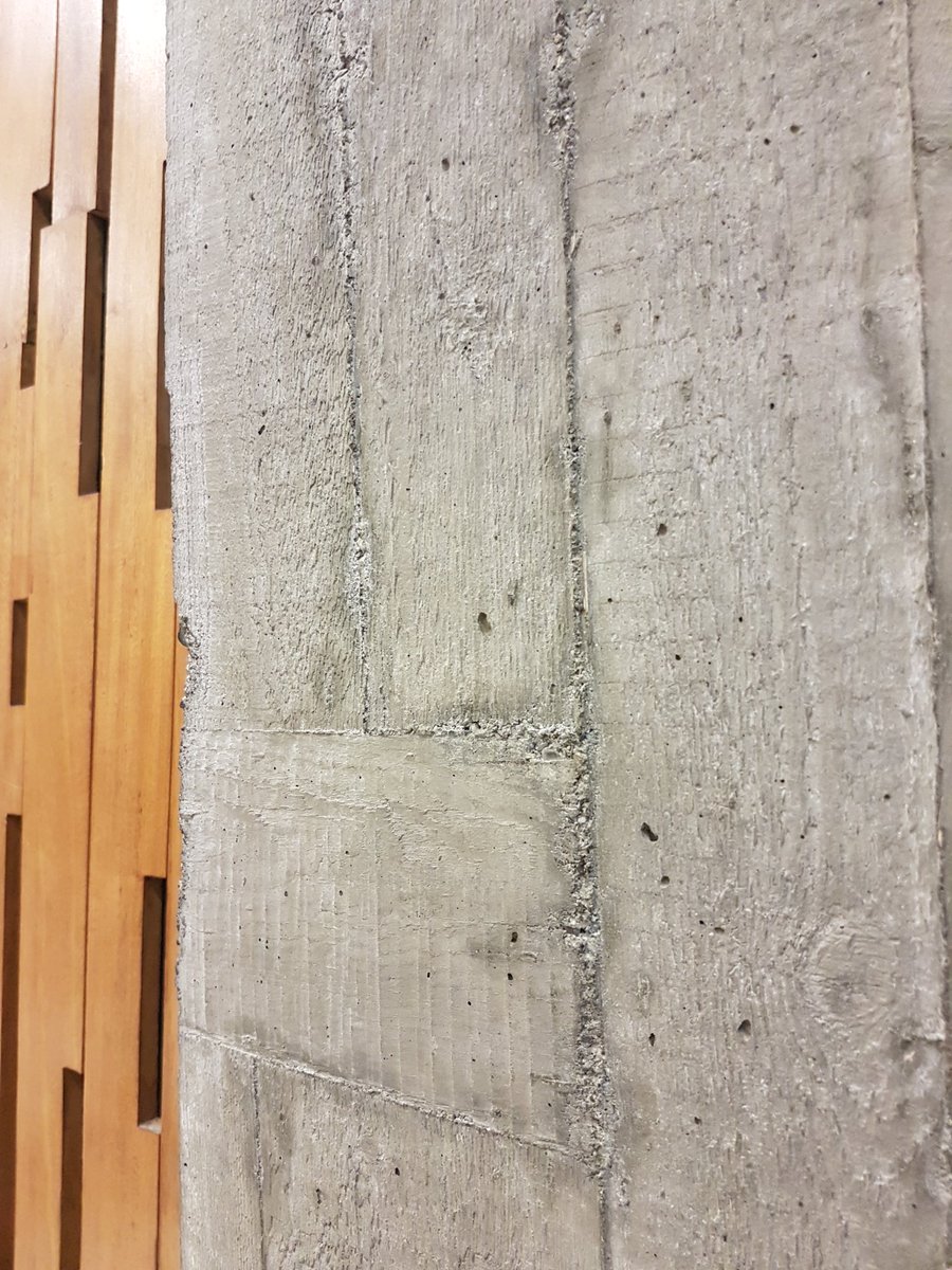 mafrado's tweet image. #elearninged really liking the cement in the Hudson Beare lecture theatre