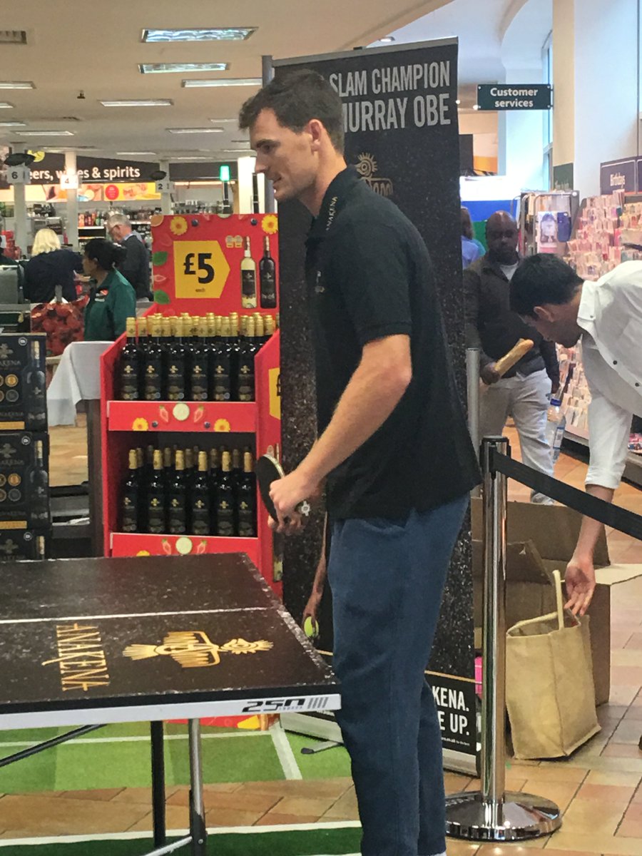 SarahLP73's tweet photo. Supermarket shopping SW19-style in the week before @wimbledon #murrisons #jamiemurray #lovewimbledon https://t.co/PdjxDFuLLw