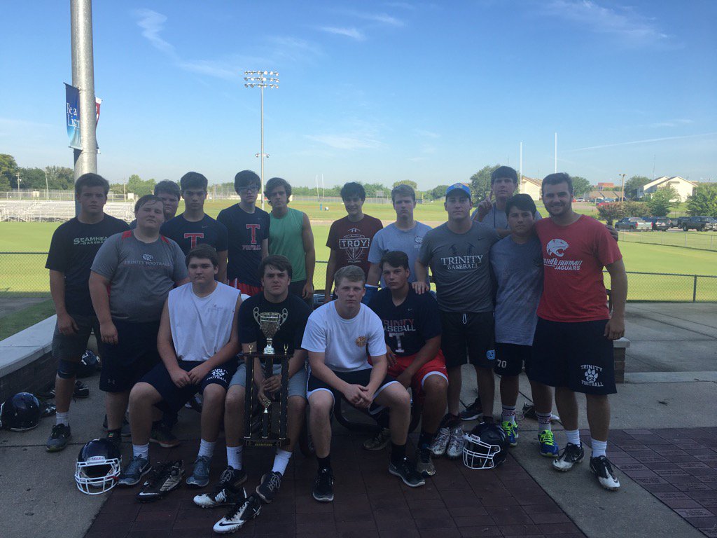TPSAthletics1's tweet image. On Tuesday these varsity football players competed against 5 other schools to win the Big Man Brawl Championship!