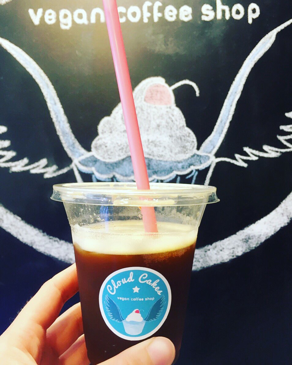 Et si vous veniez faire une petite pause chez Cloud Cakes cet après-midi ? 😉💙