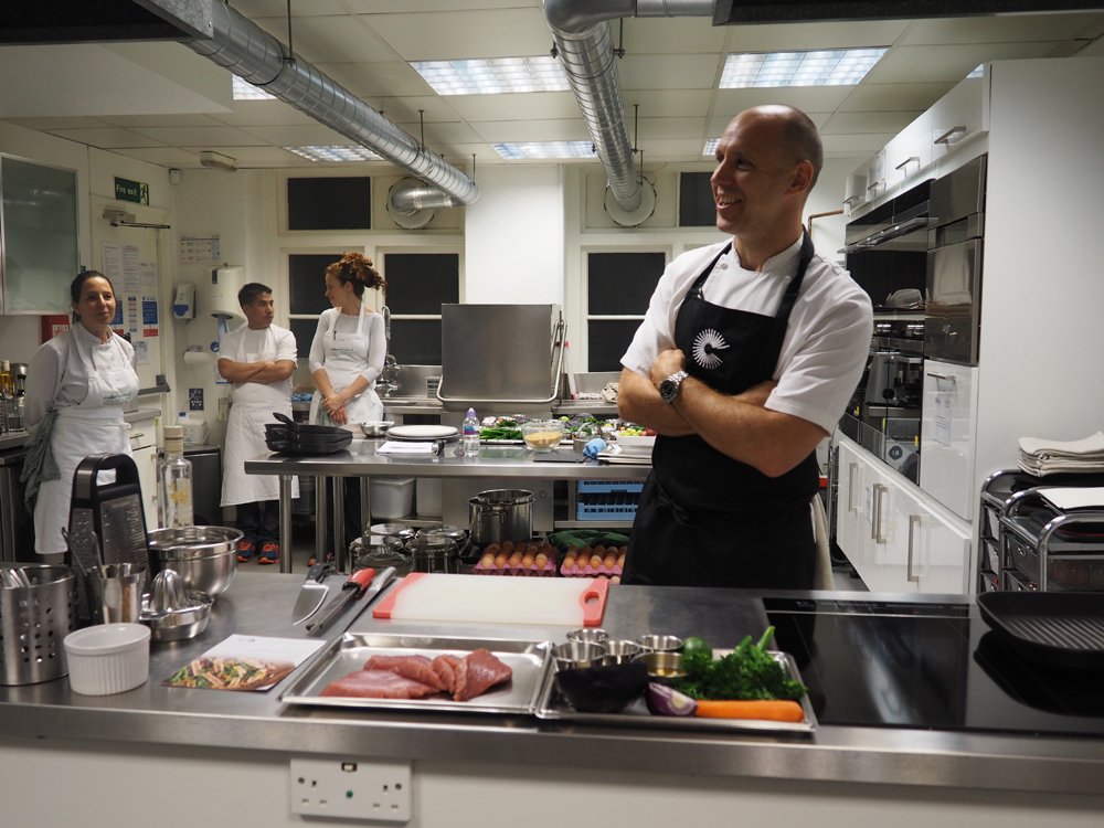 gbchefs's tweet photo. Thanks to @adamgraychef for a great #CookSchoolGBC @CookerySchool last night You can make his fab tuna dish here >> https://t.co/3XSMrsMX6N https://t.co/K6jNv2NNUQ