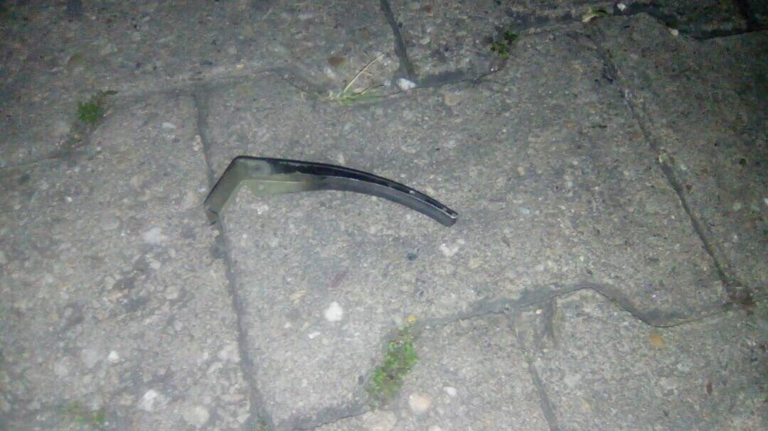 madeleintlSUR's tweet image. Magistrados sesionaban cuando fue atacado el TSJ, justo el salón queda en el área donde cayeron las 2 granadas fragmentarias q explotaron