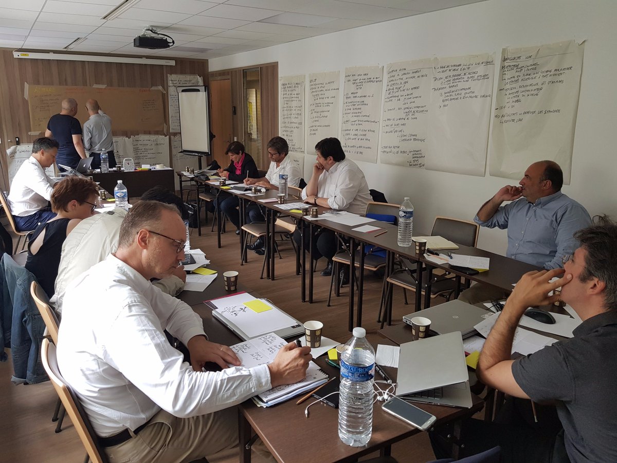 GastaldiJerome's tweet photo. Une super matinée sur l'entreprise innovante à l'invitation de Xperteam. Une rapide présentation de la #gamification aux participants https://t.co/wMoPDtDtL0