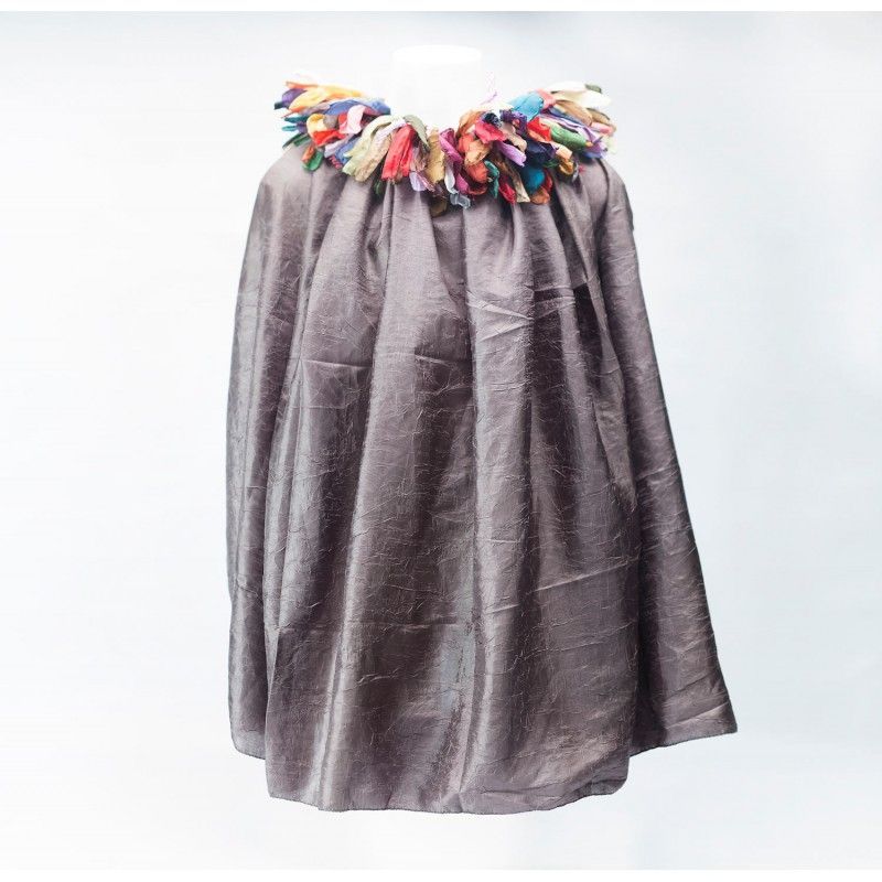 Supercheria_com's tweet image. Nuestra ya clásica gargantilla soledad unida a esta #CapaDeSeda, ¡es todo un derroche de glamour! buff.ly/2uegFUc #ModaAlPorMayor