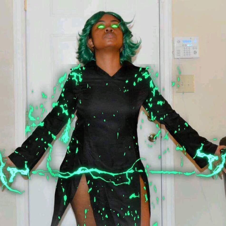 WRandumbness's tweet photo. Follow @hbwnd_cosplay and read her interview here https://t.co/GHnvhE2QFa
#cosplayer #BLM #creatorsofcolor #photography https://t.co/9b5PcyYLv6