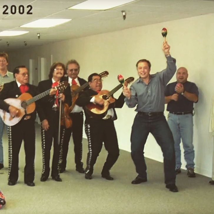 SpX_MissionCTRL's tweet image. Happy Birthday Elon! @elonmusk Thanks for all your hardwork and efforts towards making humanity a cleaner, and multi-planetary species!