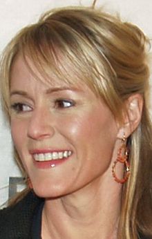 Happy birthday from Toasting The Town to actress Mary Stuart Masterson! 