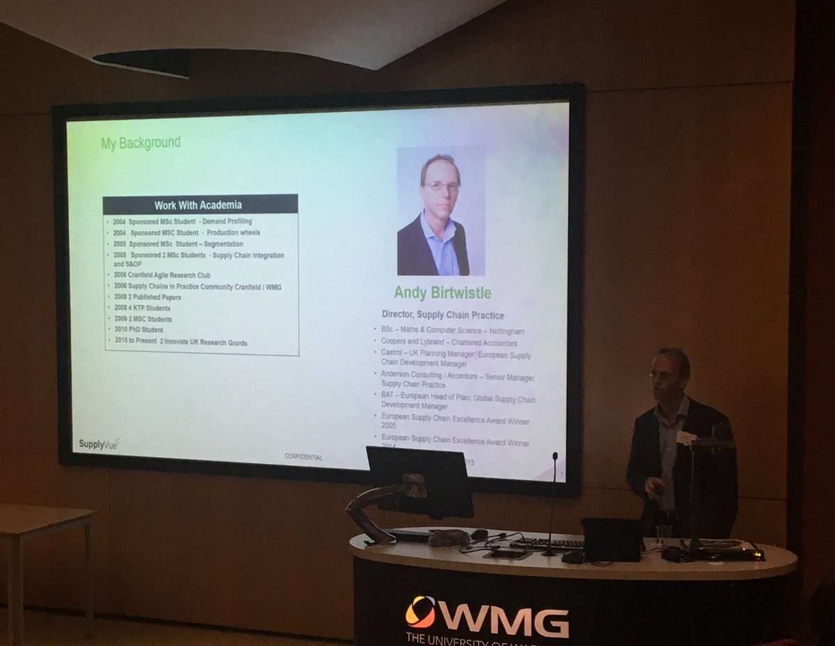 Andy sharing is experience at industry @ConcentraUK #BridgingTheGap #WMGDC17