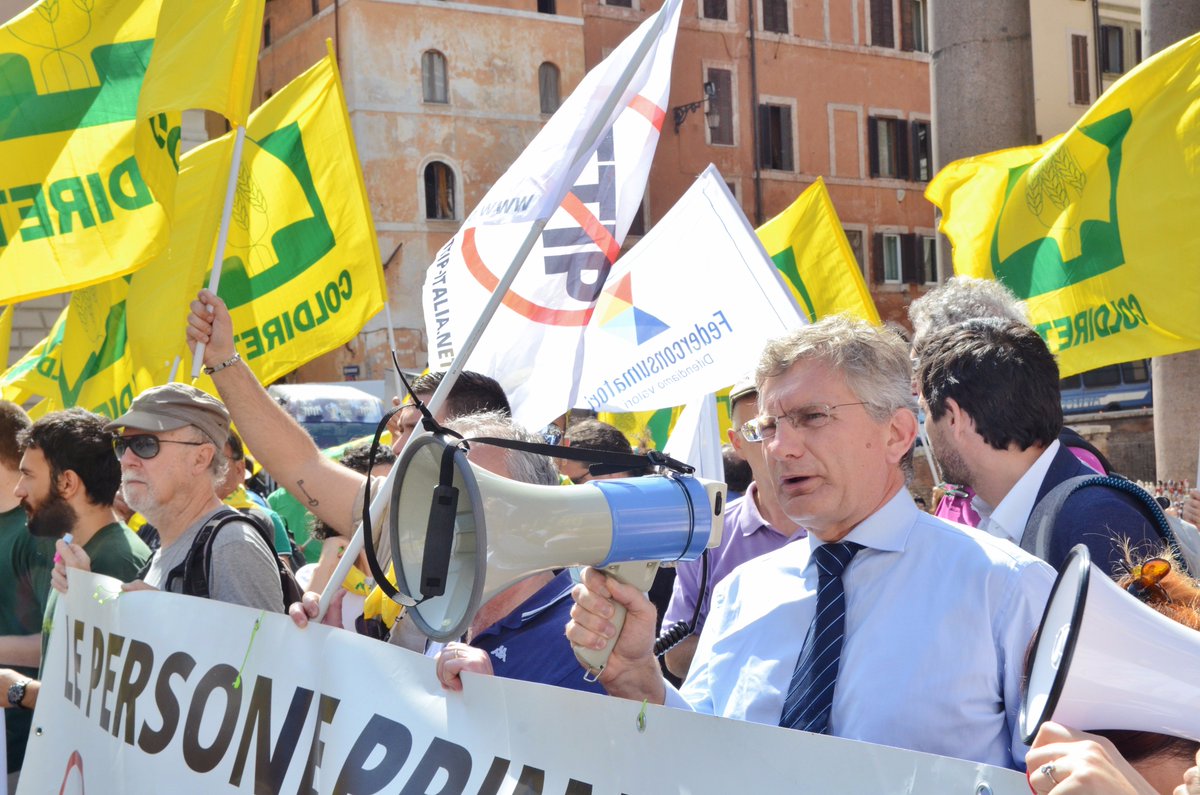 Il 5 luglio manifestazione per #StopCETA trattato dannoso per gli interessi degli italiani e degli europei #StopTTIP