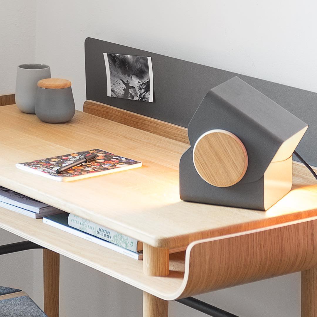 archiproducts's tweet photo. Made of two sliding aluminium modules, Lampania by #Tabanda is made of two sliding modules, and fits in any place ➜ https://t.co/CsLYU7u6Kd https://t.co/HoQt7kafQH