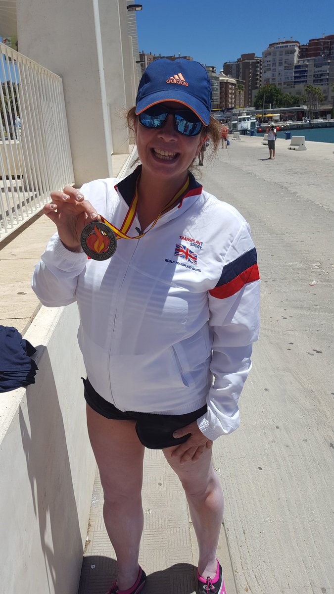 livelifelizzy's tweet photo. Kayaking day! @easyJet @SDownsLeisure @LLTGL @sjcprimary @NHSOrganDonor @Worthing_Sport 
#silvermedal #200msprint  #greatfun https://t.co/YxDJExKMlY