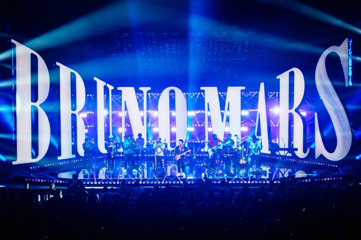 ClayPakyNews's tweet photo. Claypaky SharBar with @BrunoMars at MGM's Park Theater at @MonteCarloVegas
more at: https://t.co/cKIuwZQJ1x #claypaky #sharbar #BrunoMars https://t.co/7JwaHo7MYm