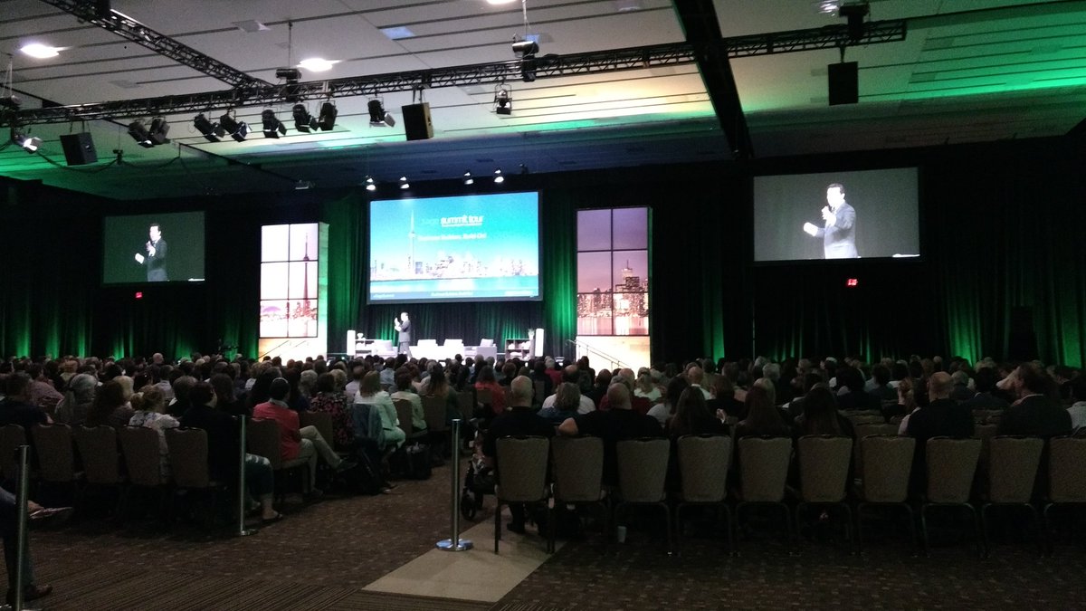 Feeling proud to be Canadian watching <a href="/rickmercer/">Rick Mercer</a>'s keynote at #SageSummit! Celebrating #Canada150 <a href="/SageNAmerica/">Sage North America</a> #Toronto