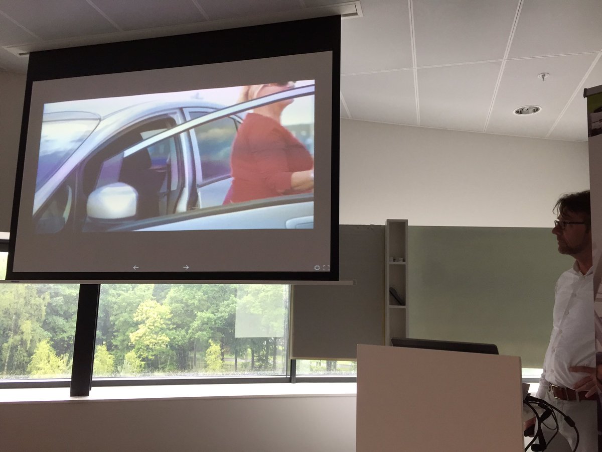 OscarRoelofs's tweet photo. Remco, Zalsman, het vitaalste bedrijf van NL, laat zien hoe zij #slimreizen hebben ingezet. Het begon met parkeerproblemen in 2012 https://t.co/uHo0quVJCw