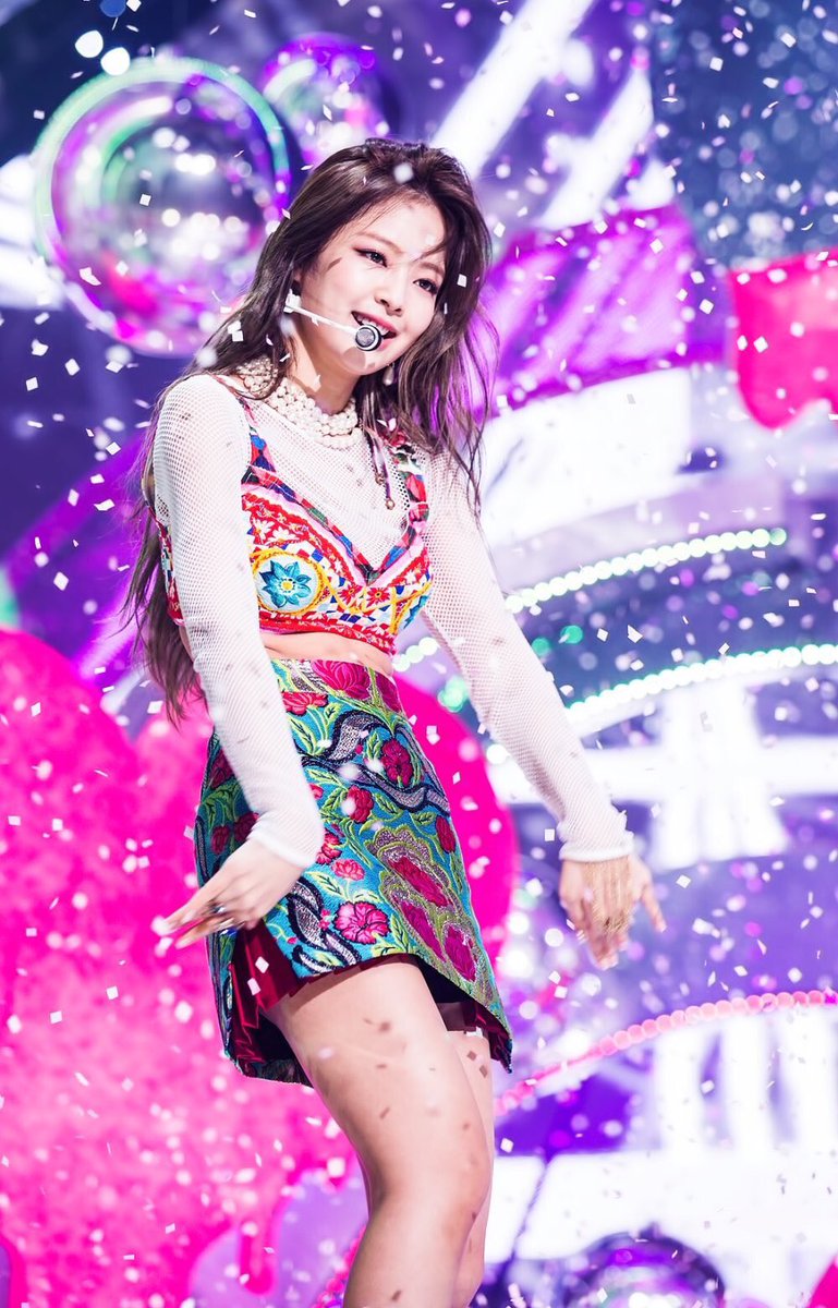 Blackpink4ways Photo Blackpink As If It S Your Last Comeback Stage On Inkigayo Members From Sbs Pd Note 블랙핑크 Jisoo Jennie Rose Lisa T Co Orvfoykec9