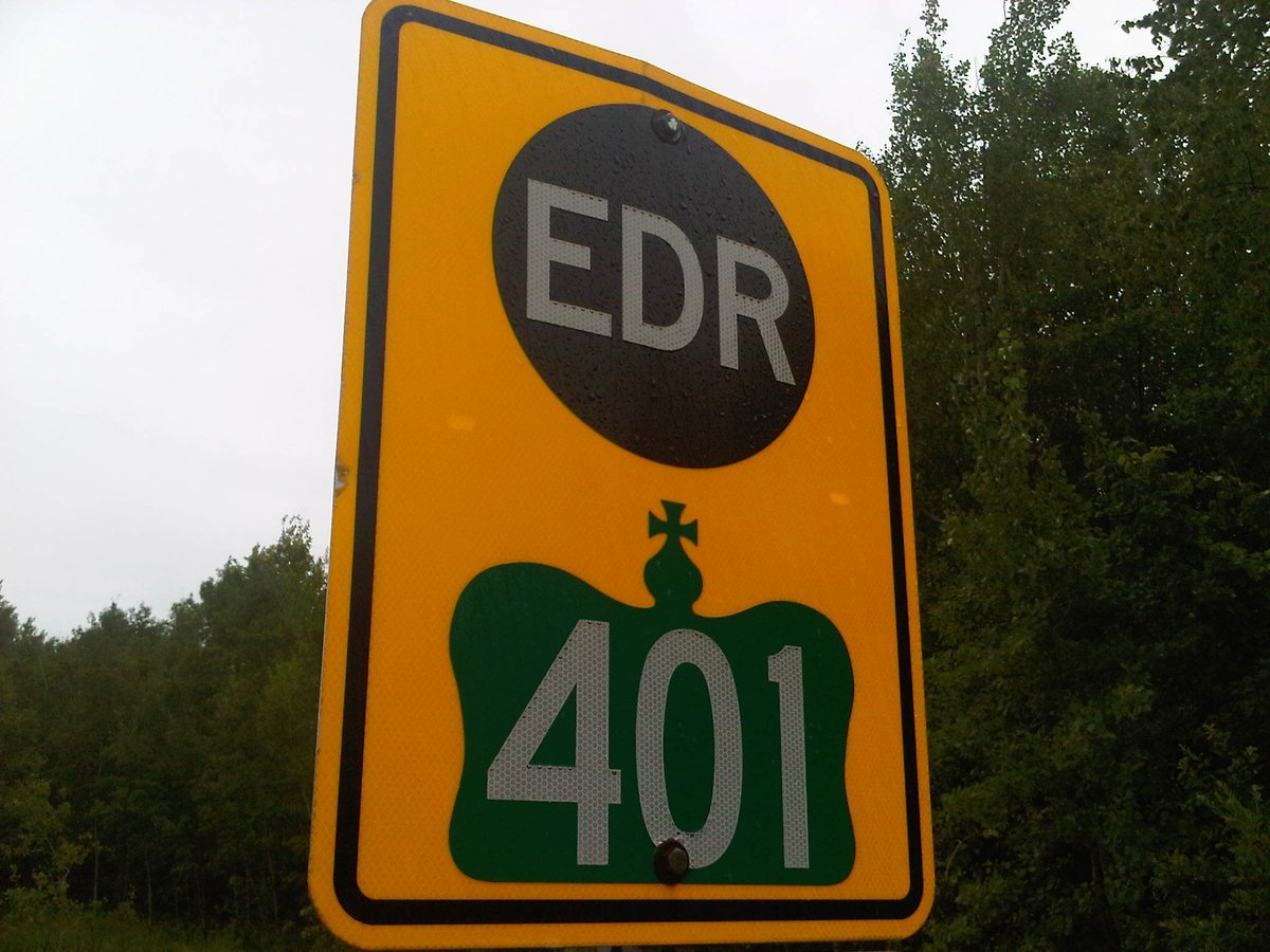 #BREAKING: Driver killed in Highway 401 crash near Long Sault bit.ly/2sQV1XZ #LongSault #SouthStormont https://t.co/VD1YIIiDkz