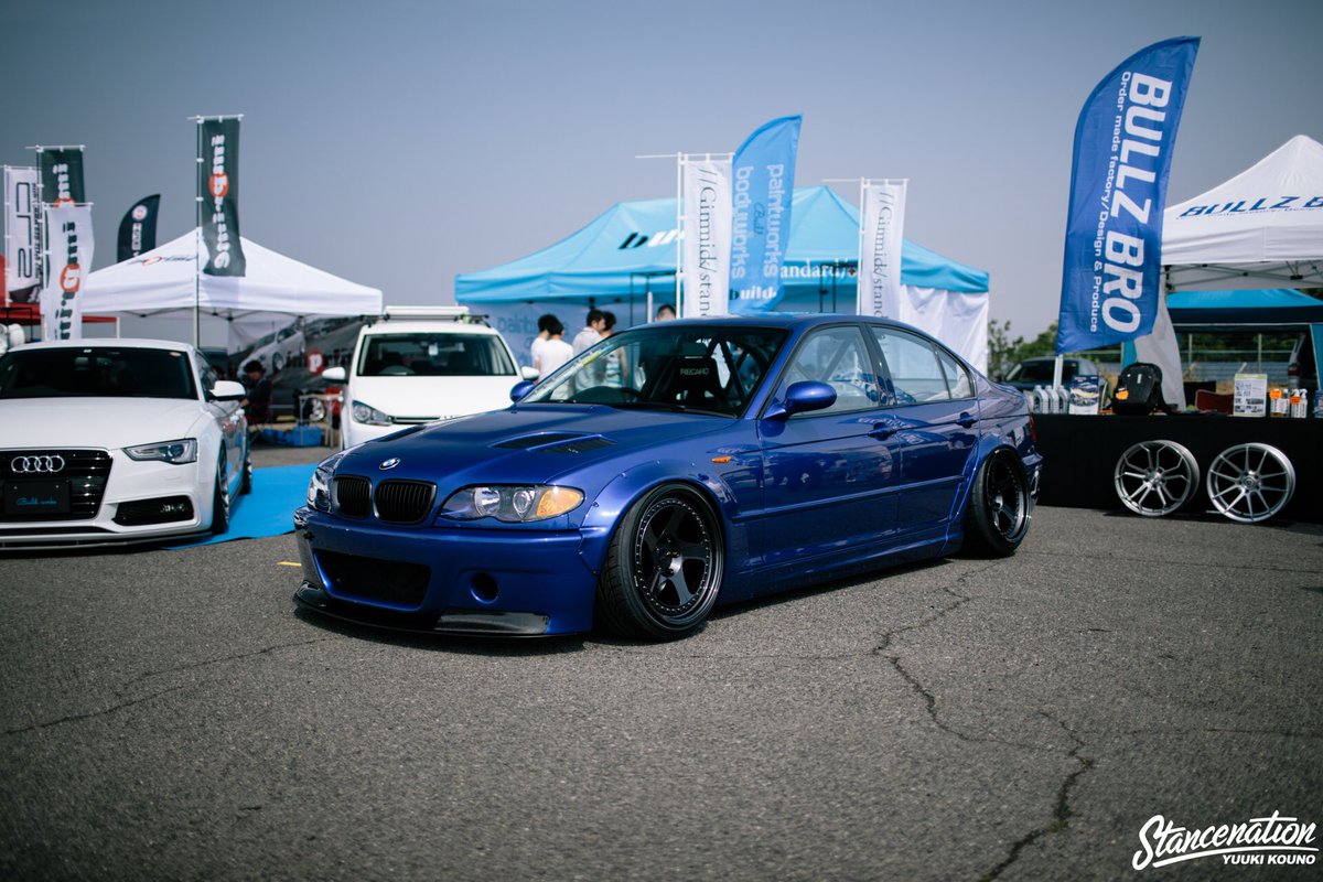 pick up car photo tweet media