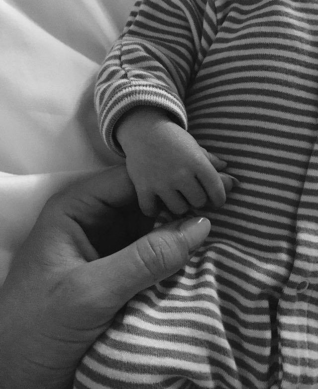 vsactu's tweet photo. Congrats Rosie 👶🏻 https://t.co/rovAluC4jV