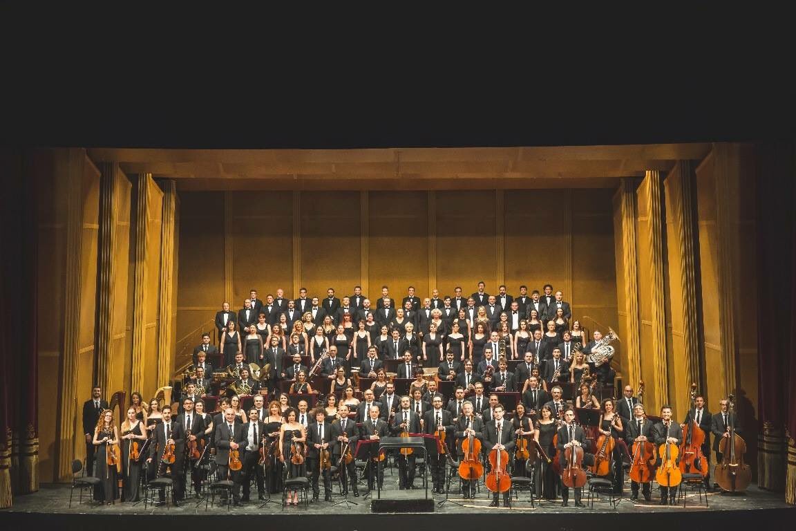 Tutte le anticipazioni sulla #Stagione2018 del #TeatroPetruzzelli: facebook.com/FondazionePetr…