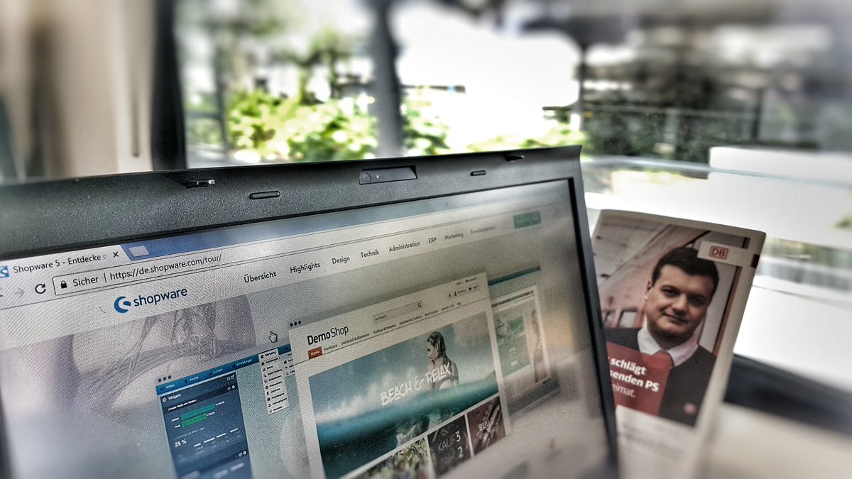 CS2switzerland's tweet photo. Unterwegs für unsere Shopware-Kunden von morgen! #training #knowhowtransfer #ecommerce #sbb #eurocity https://t.co/Por7F6VAuW