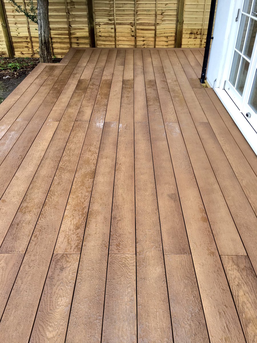 CadoganLscapes's tweet photo. Coppered oak @Millboard_UK install almost complete on one of our #surrey projects. #composite #decking #livelifeoutside @championtimber https://t.co/XD7Q2b4E9I