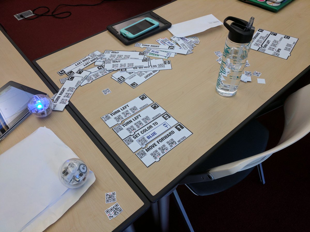 tavia_clark's tweet image. Having fun with SAS CodeSnaps, taking coding from unplugged to plugged in. #edcampcode #FIPL