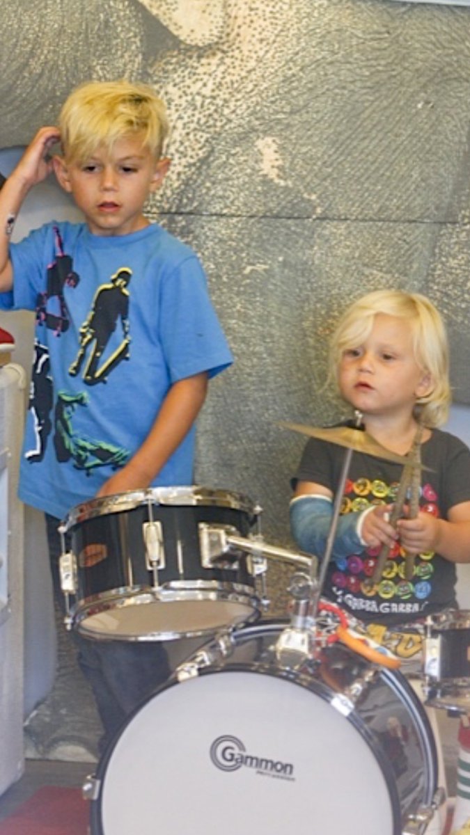 Cooper59218249's tweet photo. Cooper and holly Marie combs little boy playing the drums. https://t.co/uSVVw6gxSX