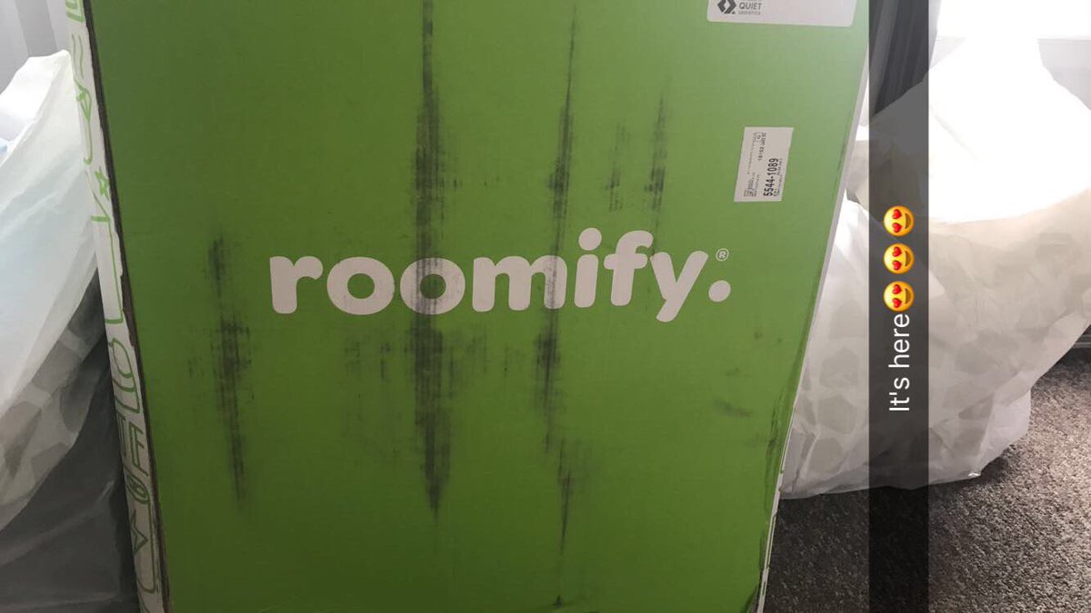 bailes_2017's tweet photo. Coming home to this made me so happy!!!!😍😍😍😍 #roomify https://t.co/Z2edz8ZqPZ