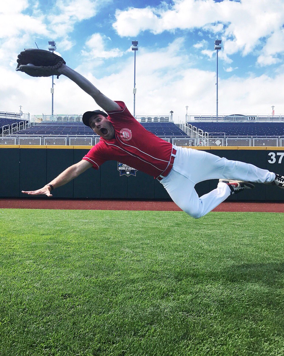 No better way to close out this epic #AllAmericanTrip than with my first College World Series. Thanks Omaha! I caught the #CWS bug ⚾️