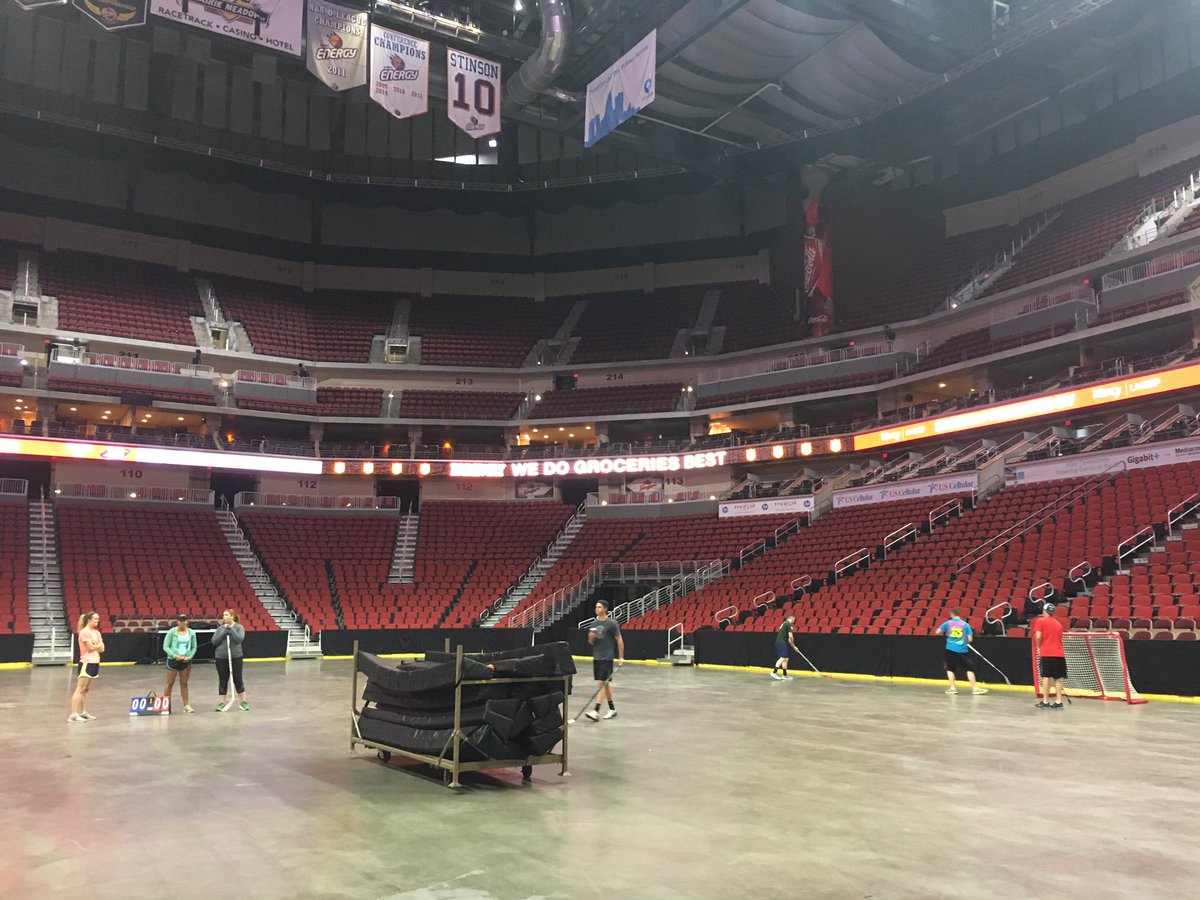 alexispector's tweet photo. The office keg got refilled yesterday and now we are playing floor hockey in the arena #JustOffseasonThings https://t.co/tVlBOFKY3U