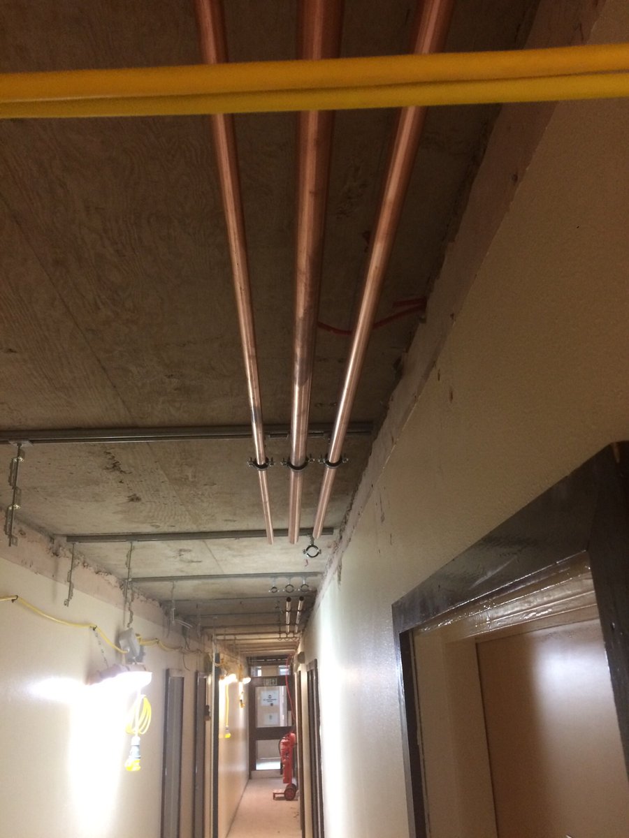 Pipe work going up in week 2 at <a href="/BristolUni/">University of Bristol</a> #HiattBaker thanks @IntegralUKLtd #BuildingServices #Bristol