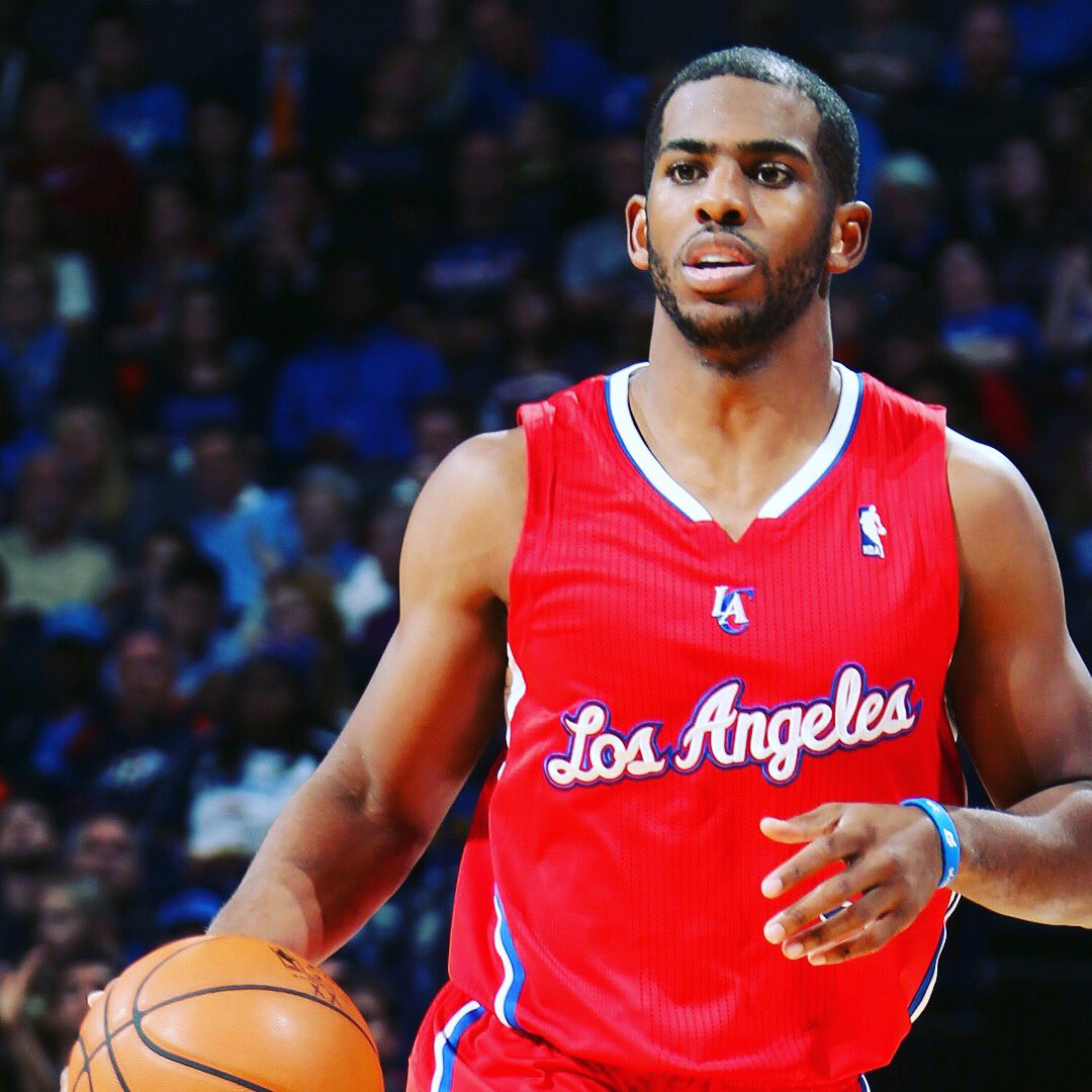 topftheworldent's tweet photo. #Houston #Rockets to acquire #ChrisPaul in blockbuster sign-and-trade.  The #Clippers receive #PatrickBeverley, #LouWilliams, #SamDekker, https://t.co/o8zw96HOnw