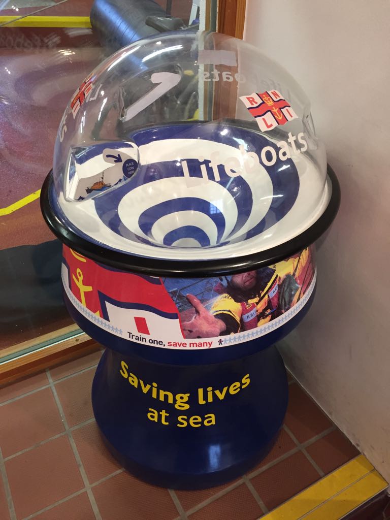 RNLI Salcombe tweet media