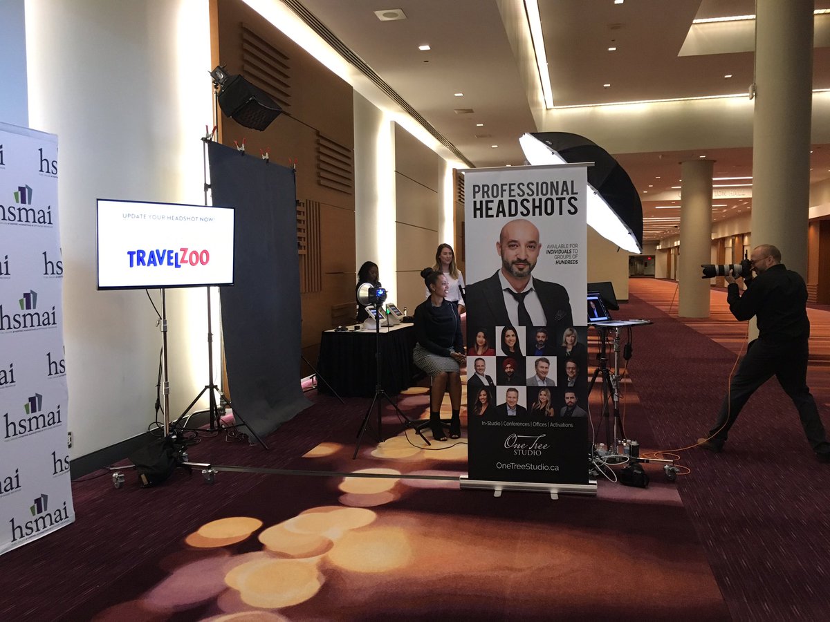 OneTreePhoto's tweet photo. Headshots delivered instantly at the #HSMAI #Conference in #Toronto courtesy of #travelzoo #instantheadshots #headshots #torontoheadshots https://t.co/S7Jl3GjqYi
