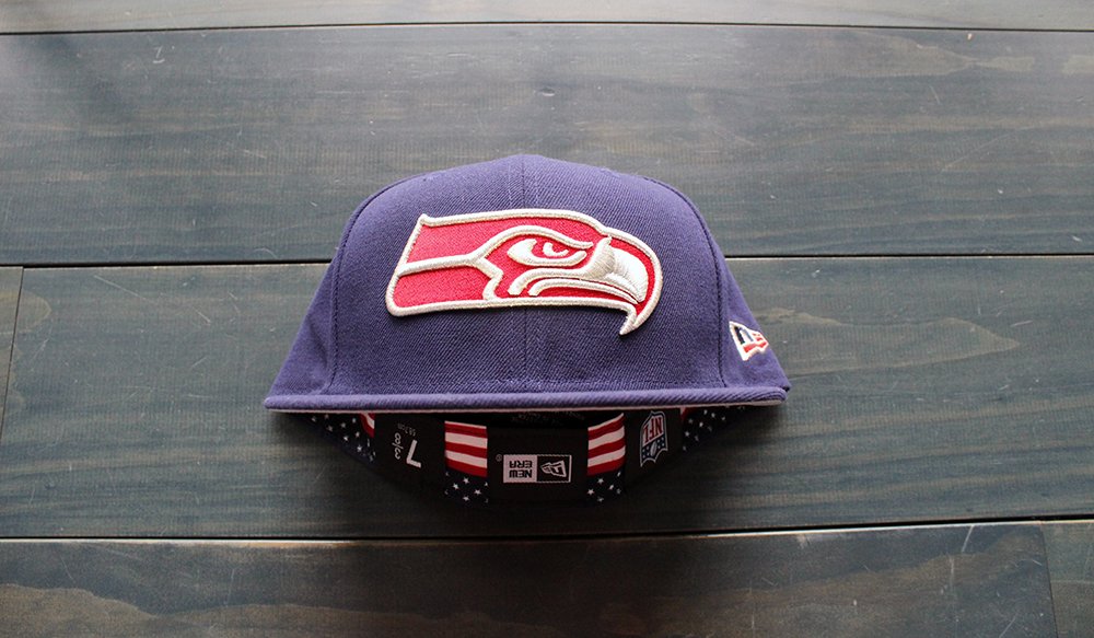 SeahawksProShop's tweet photo. Do you have all you need for the #4thofJuly? 

Come find some in-store #IndependenceDay exclusive items!! https://t.co/2NuipgrDfe