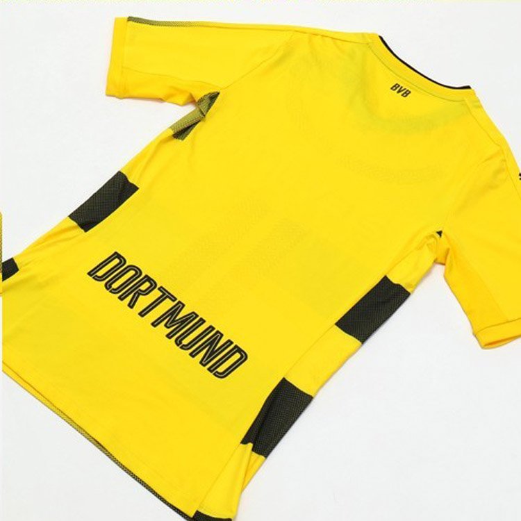 jerseys15euro's tweet photo. ⚽️⚽️⚽️2017-2018 #DORTMUND #SOCCER ➡️€17.99
✈📦 DHL Express 5/10 days 🌍
https://t.co/vTjeCkasjv https://t.co/7jLE0i2RiX