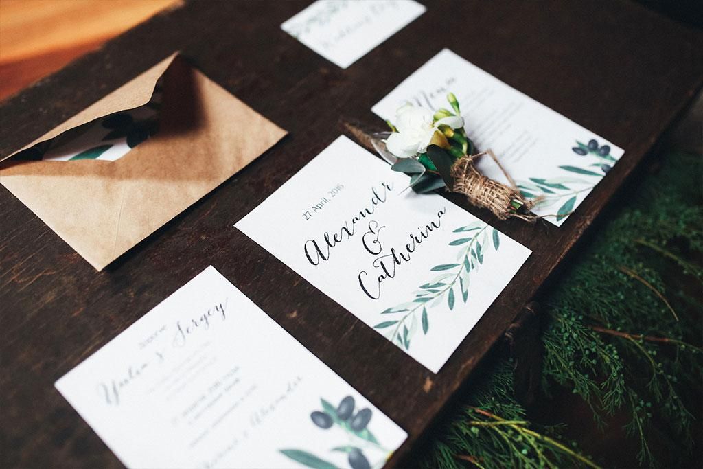 jafgifts's tweet photo. Everything you need to know about sending out the perfect invitation → #Wedding Invitation #Etiquette 101 ????  https://t.co/NV8LiKJi82 https://t.co/rztGNSDAGy