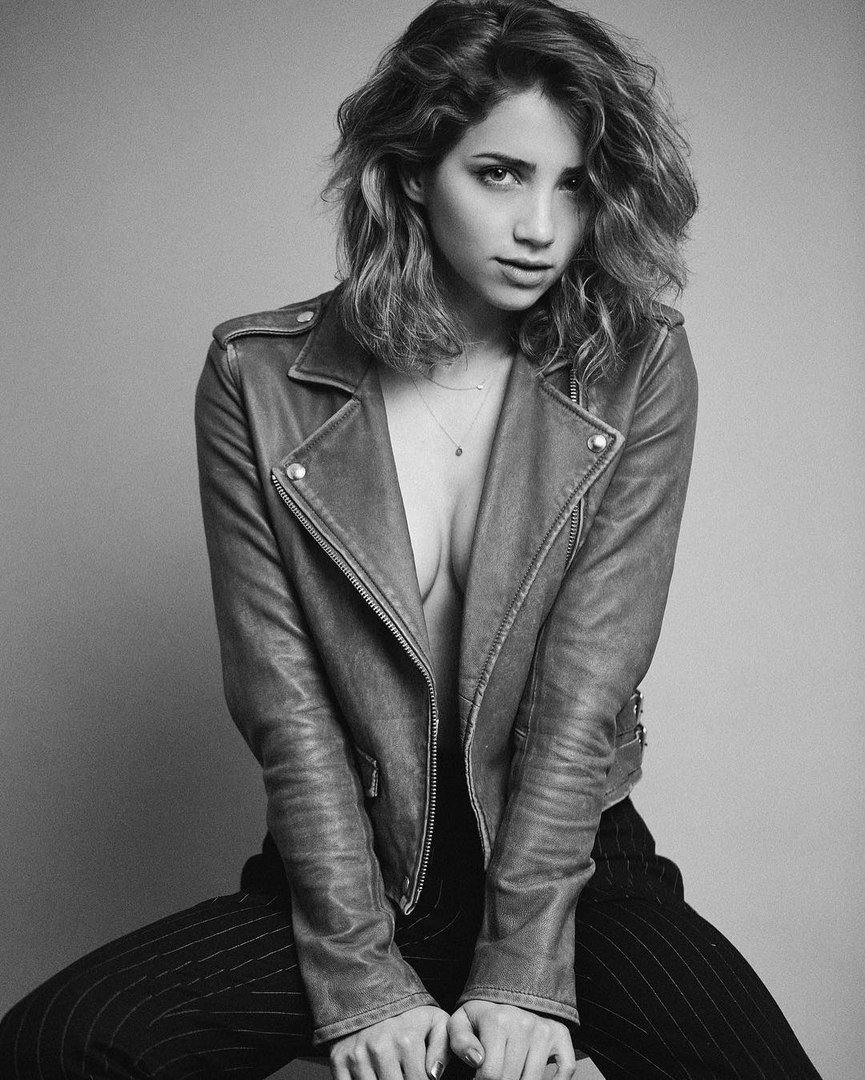 If you want me, at least try to make me scream~

#Freerol #Sexrol +18