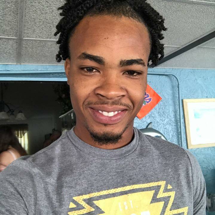 Tooblessed_king's tweet image. 🙌 YASSS It's time for a great show Oshane21:Going viral come say hi 
liveme.com/media/play/?vi…