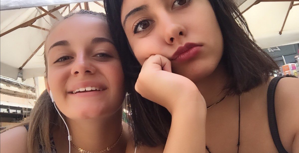 malaurybrtl's tweet image. when I spend my day with the most beautiful thing in my life🍓