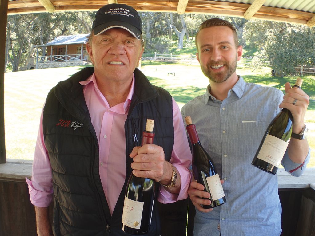 In tomorrow's Santa Barbara Independent. My favorite work hobby! buff.ly/2tliJfS #JCRVineyard #PinotNoir <a href="/SBIndpndnt/">@SBIndyNews</a> <a href="/JCRvineyard/">JCR Vineyard</a>