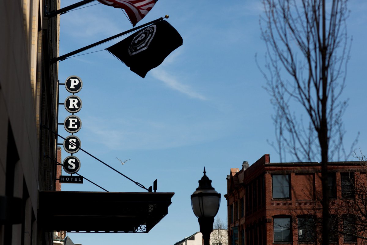 SHARE THE LOVE: Please vote for us for the 2017 Readers Choice Awards for <a href="/CNTraveler/">Condé Nast Traveler</a> 

cntraveler.com/rca/vote?utm_s…