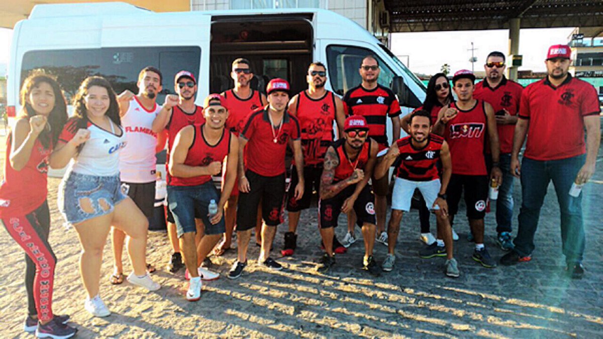LuianaFernandes's tweet photo. @rrn_oficial sempre presente ❤️🖤✊🏻 #FlaxSport #42ª https://t.co/VJ3ODqixAl