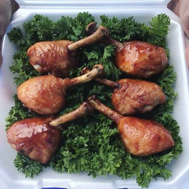 KCBBQSOCIETY's tweet photo. Why did the chicken cross the road? 
To watch a SMOKIN' BBQ Battle at the National #ProBBQTour's Region 1 Championship in Bartlett, TN! https://t.co/NaGINvwmo9